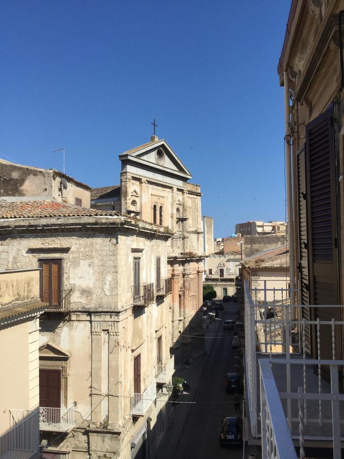 B&B Vittorio Emanuele Licata Exterior photo