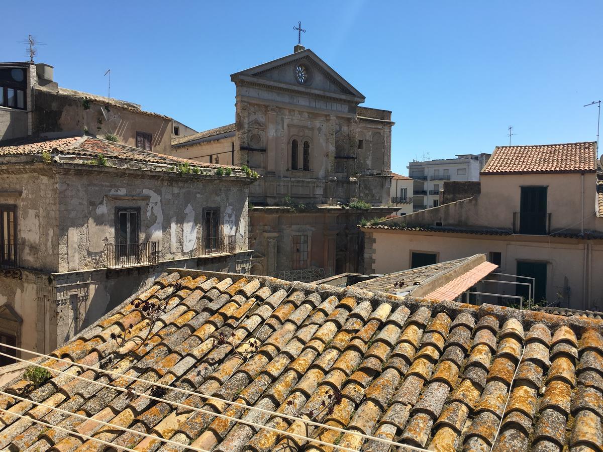 B&B Vittorio Emanuele Licata Exterior photo